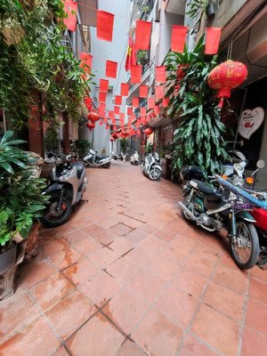 siêu phẩm dòng tiền phố lạc long quân , tây hồ 50m2 x 6 tầng, 9 pkk