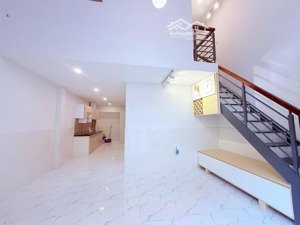 căn hộ dịch vụ 3pn 110m2 gần phú mỹ hưng