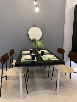 cần bán nhanh căn hộ hưng phúc premier 2pn full nội thất giá chỉ 6.6 tỷ.