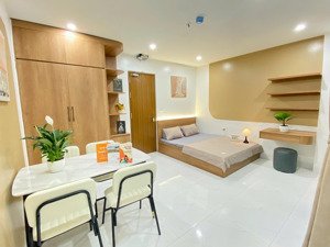 chính chủ cần bán ccmn 8 tầng-12 phòng ngủ khép kín full nội thất theo phong cách châu âu-giáp bát