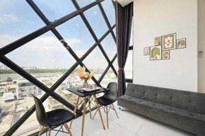 cho thuê chdv 35m2 tại huỳnh tấn phát, quận 7