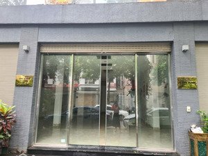 cho thuê nhà mặt phố minh khai diện tích 75m2 x 3.5 tầng mặt tiền 5m, vỉa hè rộng để xe thoải mái