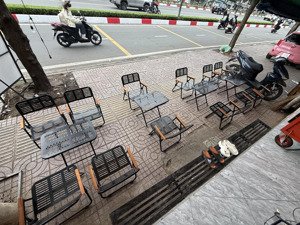 cho thuê mặt bằng mặt tiền đường phạm văn đồng , buổi sáng tiện kinh doanh ăn sáng cafe