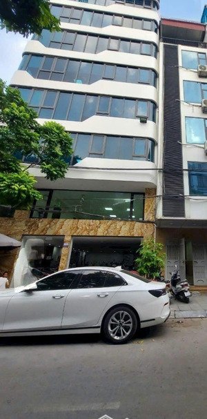 bán nhà ngọc khánh 130m2, 9 tầng 1 hầm giá 82 tỷ. ba đình