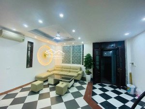 nhà 6 tầng 38m2 - lê văn lương - gần phố - ngõ thoáng.