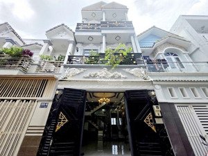 nhà đẹp 3 tầng- hxh tránh - sài gòn mới huỳnh tấn phát- nhà bè 5ty 93 diện tích: 4 x 13m