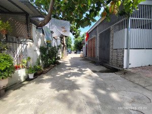 [ nhà hẻm ô tô phú xương _ sát đường 2/4 ] * hiện đang cho thuê * giá : 4,250 tỷ