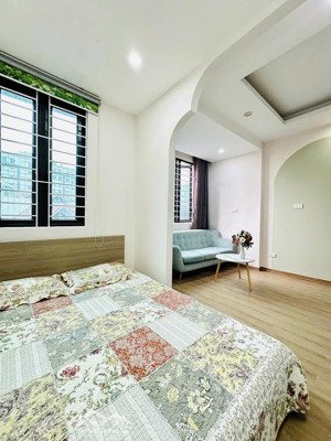 bán toà chdv minh khai thông tứ tung gần đh bách kinh xây 10m ra oto 50m2*6t 12pn, thoát hiểm, pccc
