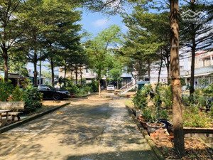 bán nhà hẻm 87 bờ bao tân thắng (4x20m, nhà 4 tầng) đối diện công viên, cạnh aeon mall tân phú