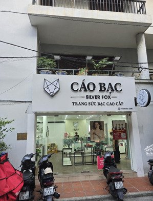 cho thuê nhà mặt phố phạm ngọc thạch, vị trí đẹp, kinh doanh mọi mô hình dt 50m, mt 5m, giá 60tr