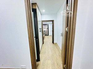 bán tập thể 70m, 2 ngủ, phố quỳnh mai, hai bà trưng, nhà đẹp full nội thất.