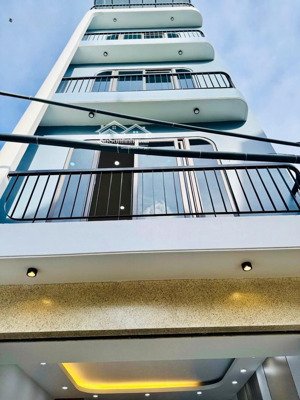 chính chủ bán nhà riêng tại cầu giấy ngõ 3 gác tránh xe máy 65 m2 x 4 tầng giá 13 tỷ