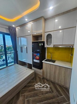 toà ccmn phú diễn, đh tài nguyên mỗi trường, 60m2, 7 tầng, 2 thoáng, 18 phòng. thầu 60tr/ tháng.