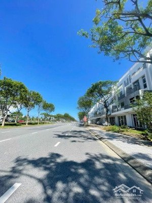 chào bán cặp đất vip cách biển nguyễn tất thành chỉ 100m