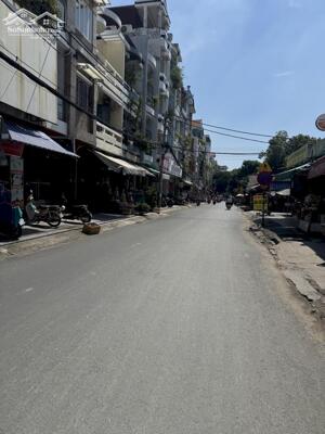 Bán nhà mặt tiền khu Bàu Cát, Khách Sạn 22 phòng thu 100tr, phường 14, Tân Bình, giá 26 tỷ