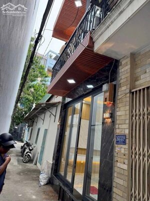 Cần Bán Nhà 1 Lầu Hẻm 163 Tân Mỹ, Quận 7, Đầy Đủ Nội Thất