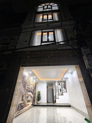 bán nhà riêng chính chủ tại vương thừa vũ 7 tầng full nội thất