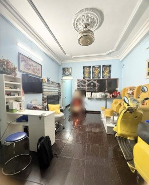 q7 trần xuân soạn 3.8mx17m nở hậu 4.4m dt 69m2 3pn khu dân trí gần himlam cách mặt tiền 30m 6.x tỷ