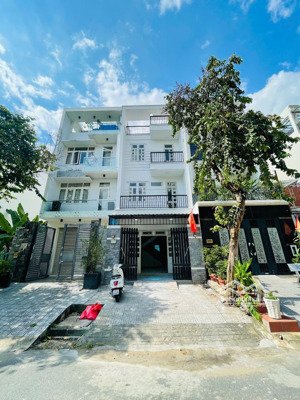 bán nhà mặt phố 5x18m tại đường d1, phú mỹ, quận 7, tp.hcm, giá cực chất chỉ với 16 tỷ, 90m2