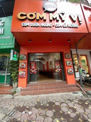 cho thuê nhà mặt phố ẩm thực nguyễn văn tuyết kinh doanh mọi mô hình dt 70mx3t, mt 4,5m, giá 30tr