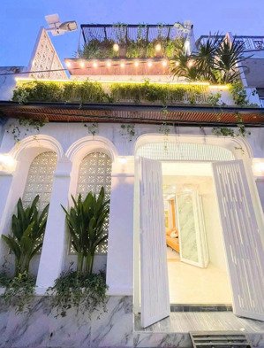 bán nhà mới hiện đại hẻm rộng rãi 1 sẹc 824 huỳnh tấn phát quận 7