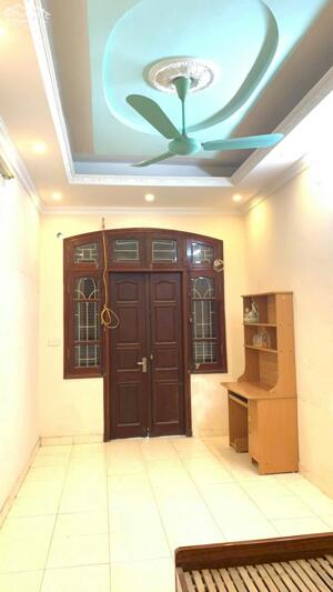 CẦN BÁN NHÀ TRẦN DUY HƯNG CẦU GIẤY 38m2, 5 TẦNG MẶT TIỀN 5,7m GIÁ 9.8 TỶ