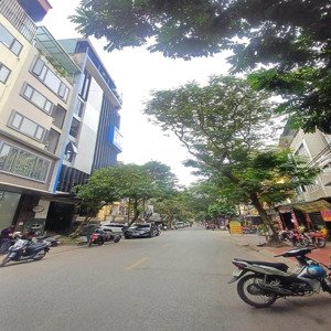 rẻ nhất mỹ đình 42m, 5 tầng, mt 8m, giá 7,9 tỷ. lô góc, dân xây