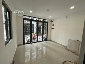 bán nhà dòng tiền 450 triệu/năm đường lê văn sỹ, p.12, quận 3. chính chủ bán.