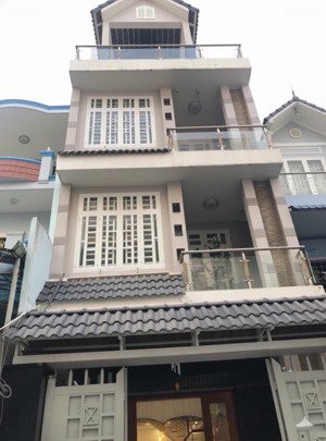 chỉ có một căn hot! hxh 8m đường đào duy anh q. phú nhuận - dt93.2m2/9tỷ850 gần trung tâm ngoại ngữ