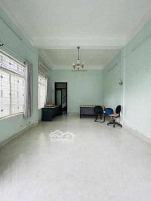 bán gấp lô góc 202m2 - tặng ngay nhà 2 tầng tôn đức thắng - dòng tiền 20 triệu - chỉ 12 tỷ x.