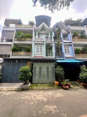 nhà ngay công viên và gần aeon tân phú chỉ 3p - 4x20m, trệt 2 lầu st hẻm 6m thông 10.5 tỷ tl