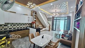 nhà đẹp cạnh himlam - trần xuân soạn - tân hưng- q7, giá cực tốt 7,3 tỷ, 65m2 ( 5x 13m )