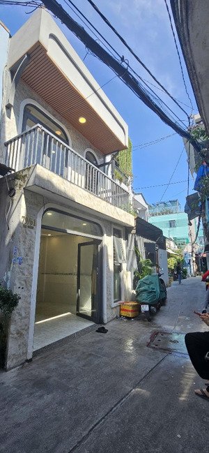 nhà 2 tầng sát aeon mall tân phú giá rẻ nhất khu vực!