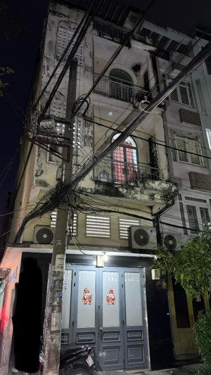 bán nhà quận bình thạnh cách 5 bước chân ra hẻm xe hơi