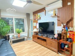 căn booyoung ct4 đường vũ trọng khánh 3 phòng ngủ có diện tích mặt sàn là 96 m2.