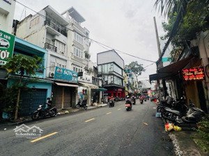 bán nhà mặt tiền tân phước q10, 5 tầng, 240m2 dtsd ngang 6m, dòng tiền 300tr/năm, giá 19 tỷ tl