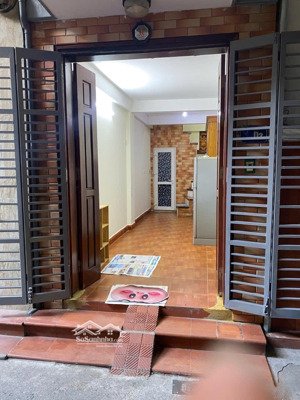 bán nhà ngõ 190 lò đúc sổ đỏ chính chủ