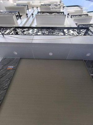 nhà mới phúc lợi - long biên 5tầng - mặt tiền rộng - nở hậu đẹp