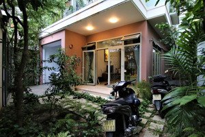 cho thuê biệt thự sân vườn phường thảo điền - quận 2