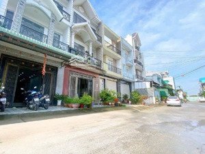 chủ ngộp n.gân h.àng cần bán gấp căn nhà dt.80m2..giá chỉ 5ty bớt lộc