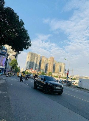 hiếm, liền kề mỗ lao 5 tầng phân lô mặt tiền 10m có 20 tỷ hơn