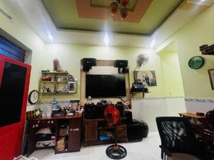 bán nr 2pn, 1wc, 68m2 tại đường số 6, trường thọ, thủ đức, 5,3 tỷ