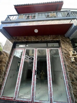 bán nhà diện tích lớn - hẻm 3m - nhà đúc kiên cố - quận 7