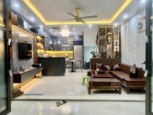 n4716 cho thuê nhà mặt ngõ lô góc khu lạch tray - vị trí đẹp lô góc 2 mặt thoáng