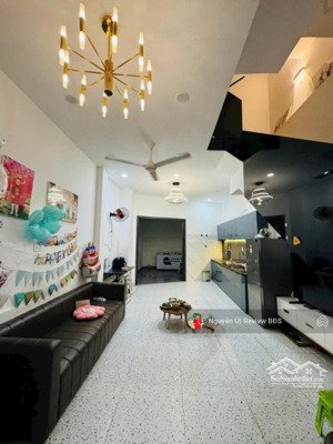 nhà 3 tầng mã lò gần bệnh viện bình tân chính chủ xây tâm huyết chỉ nhỉnh 4 tỷ