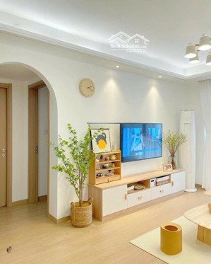 bán nhà phố đốc ngữ ba đình 118m2x8t full nội thất, ôtô vào nhà, dòng tiền 2 tỷ/năm, giá siêu hời