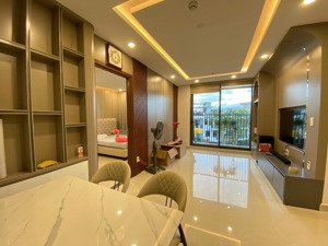 cho thuê căn góc 2 phòng ngủ ở ct2 vcn phước long