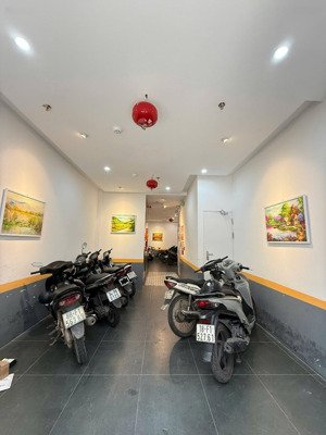 dòng tiền! mễ trì, nam từ liêm - 7 tầng thang máy 11 phòng full nội thất, đối diện ks jw marriott