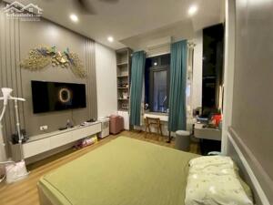 BÁN NHÀ LÔ GÓC THÁI HÀ – Ô TÔ TRÁNH – KINH DOANH VĂN PHÒNG – 35M² x 5 TẦNG – NGÕ RỘNG – VỊ TRÍ VÀNG