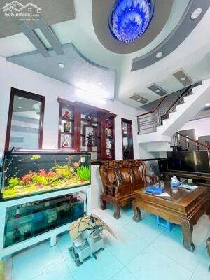 Bán nhà hẻm XH Phú Nhuận, 4 Tầng,62m2, Ở ngay,gần Trần Huy Liêu, full nội thất, 10.x T